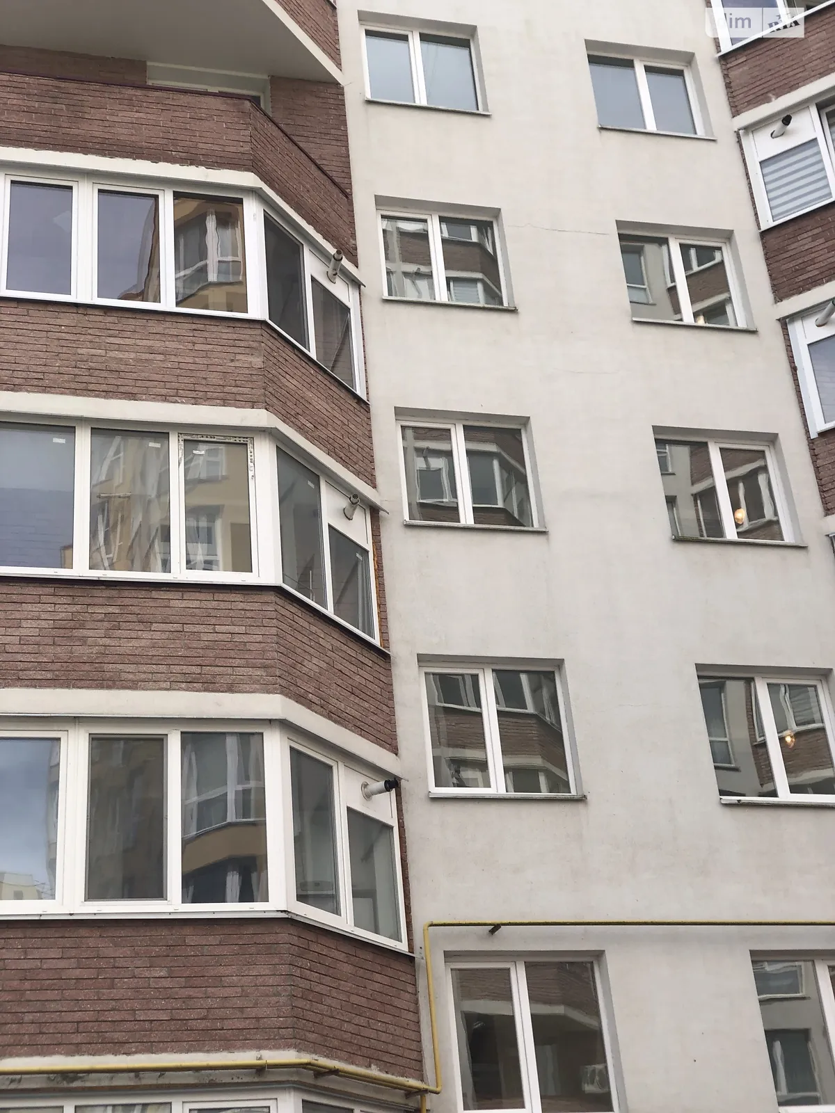2-кімнатна квартира 64 кв. м у Тернополі, вул. Білогірська - фото 1