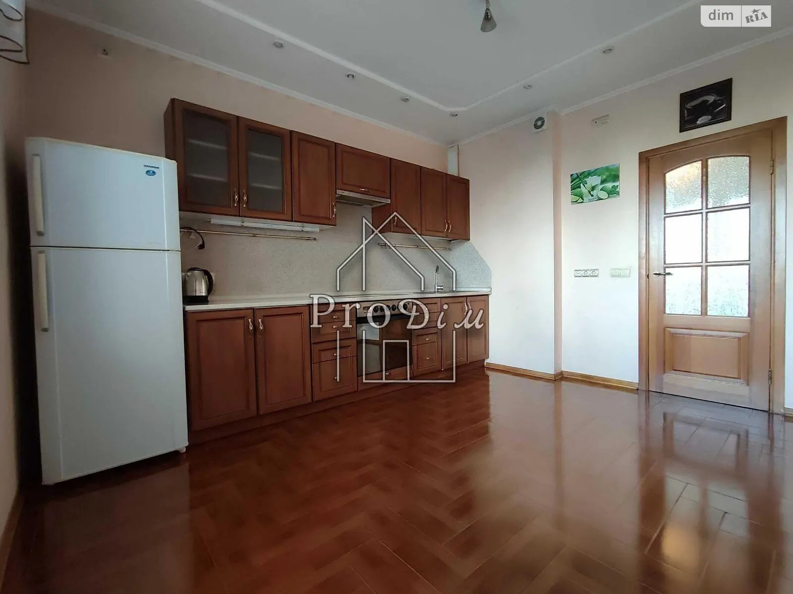 Продається 3-кімнатна квартира 100 кв. м у Києві, цена: 133000 $