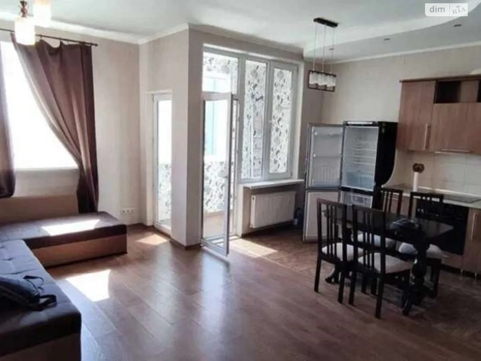 Продается 1-комнатная квартира 47 кв. м в Одессе, ул. Героев обороны Одессы, 24 - фото 1