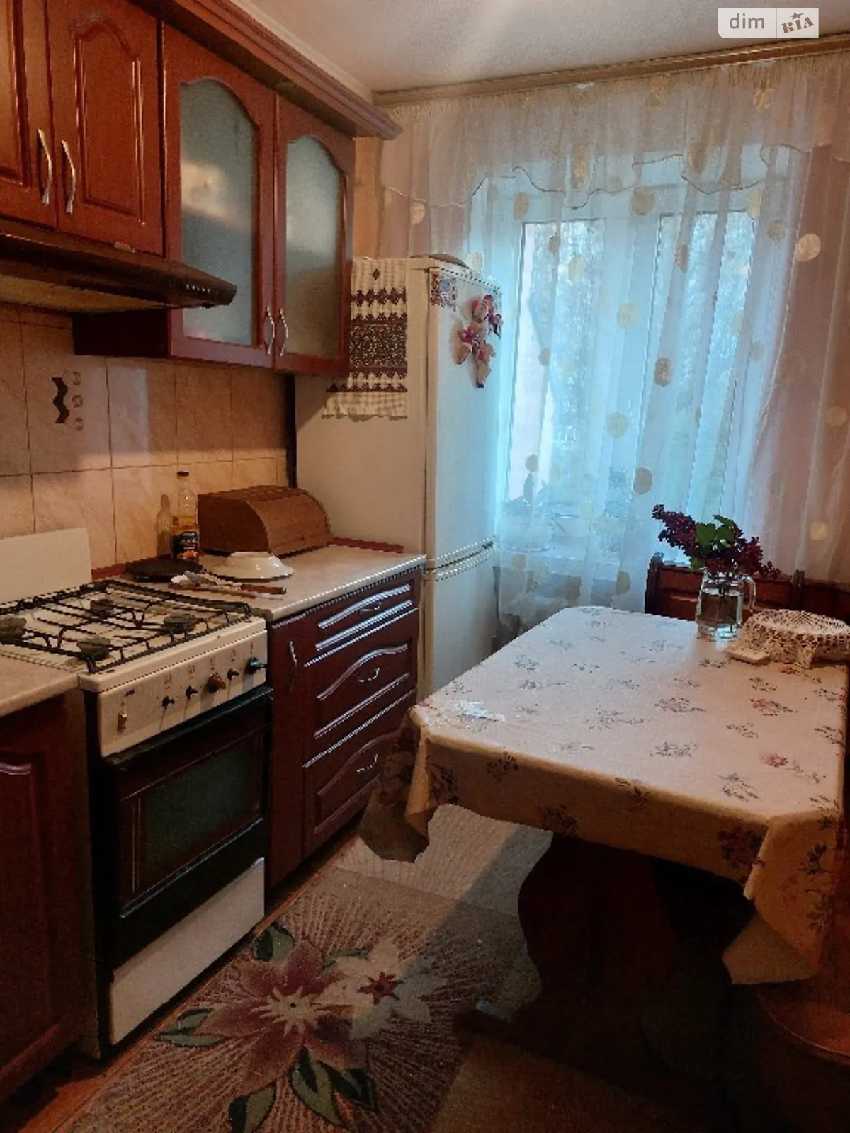 Продается 3-комнатная квартира 65 кв. м в Ровно, ул. Королева, 5 - фото 1