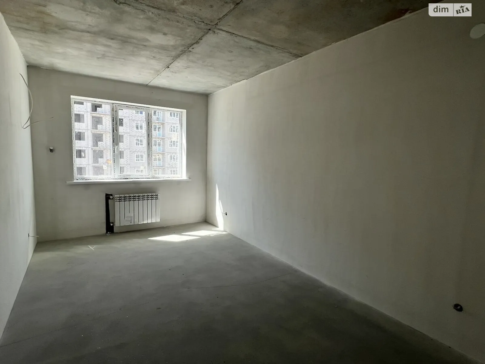 Продается 1-комнатная квартира 42 кв. м в Полтаве, цена: 27000 $