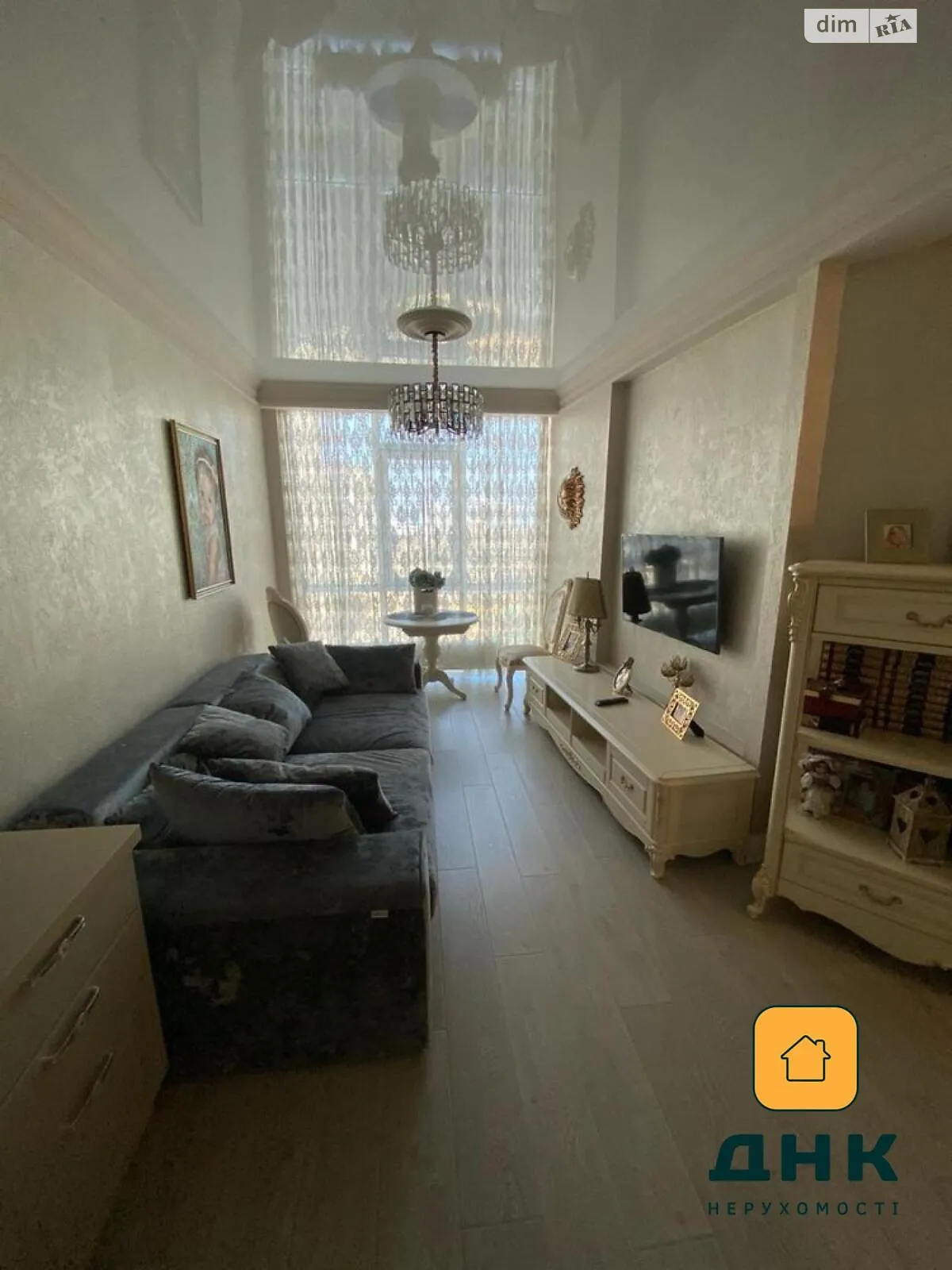Продается 2-комнатная квартира 65 кв. м в Одессе, ул. Генуэзская, 3А