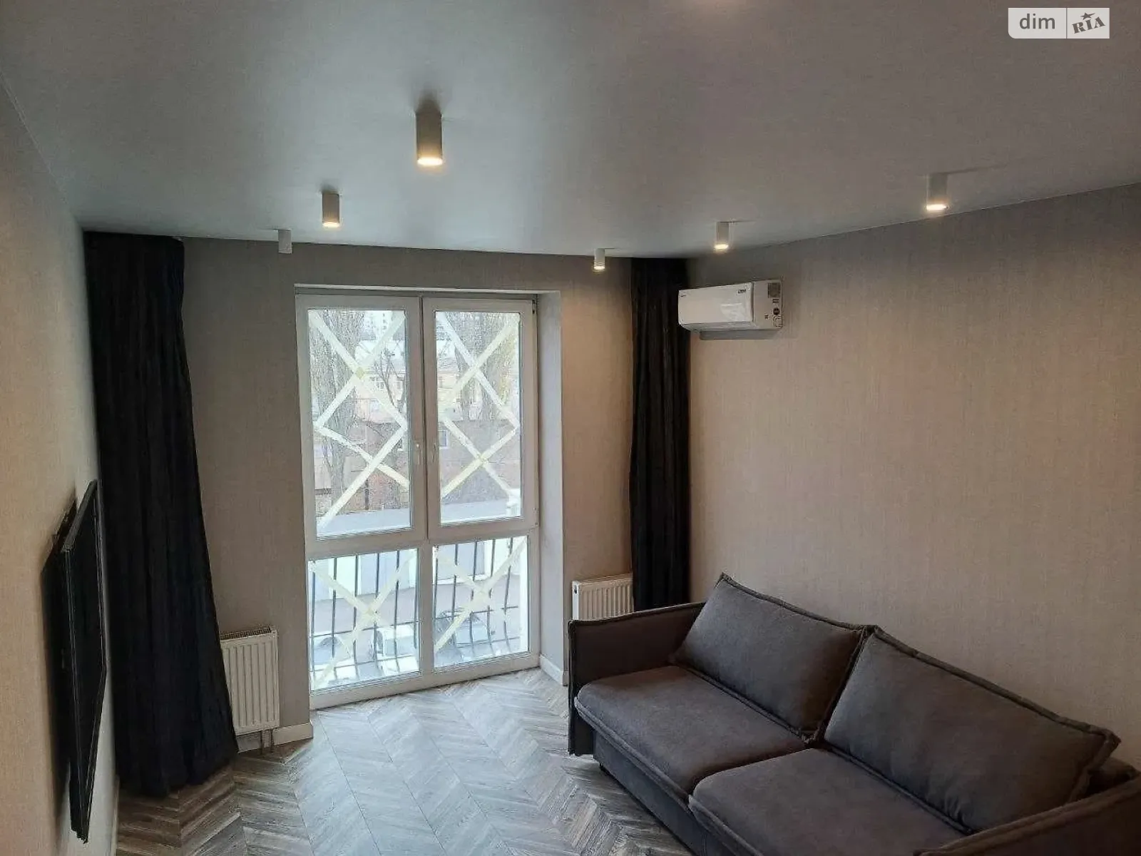 Продается 1-комнатная квартира 39 кв. м в Харькове, ул. Рогатинская Левада
