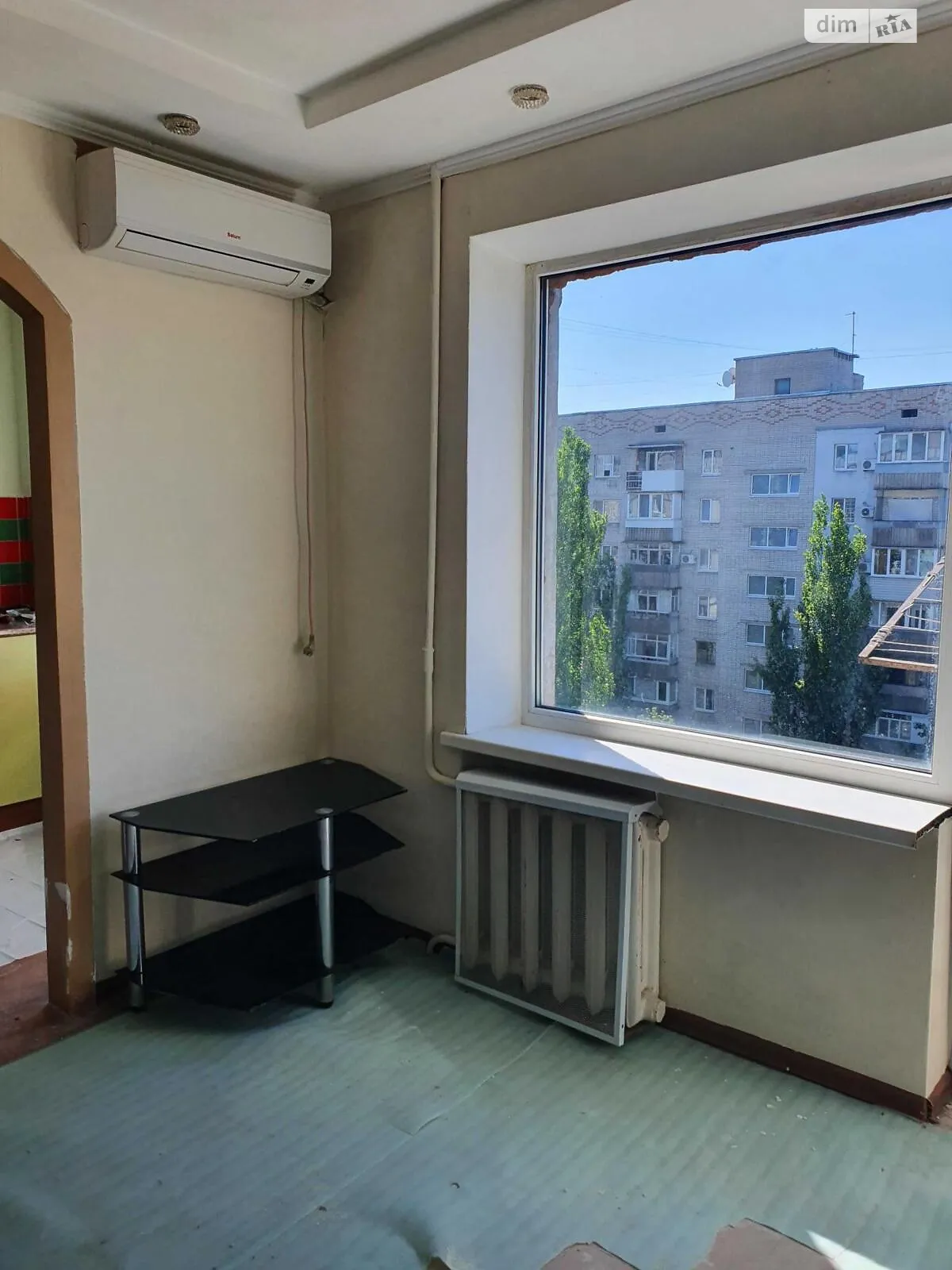 Продается 1-комнатная квартира 20.6 кв. м в Днепре, ул. Яркая(Тверская)