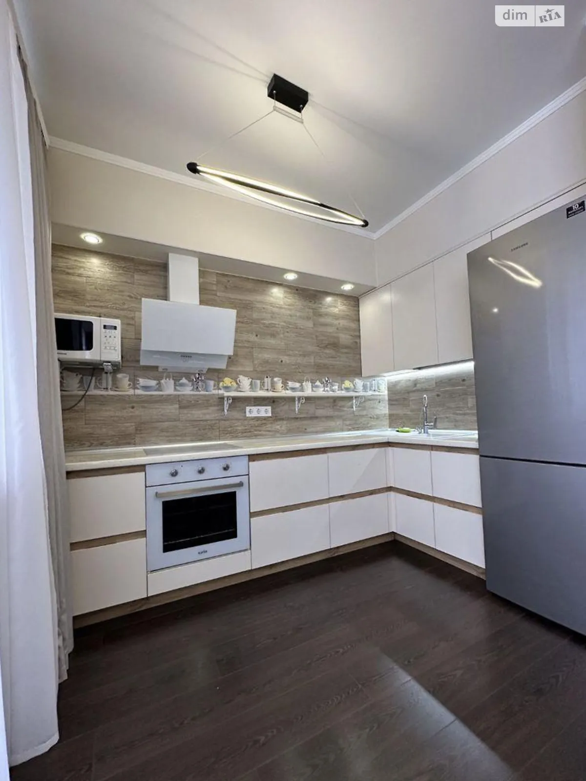 Продается 2-комнатная квартира 61 кв. м в Одессе, ул. Люстдорфская дорога, 90В - фото 1
