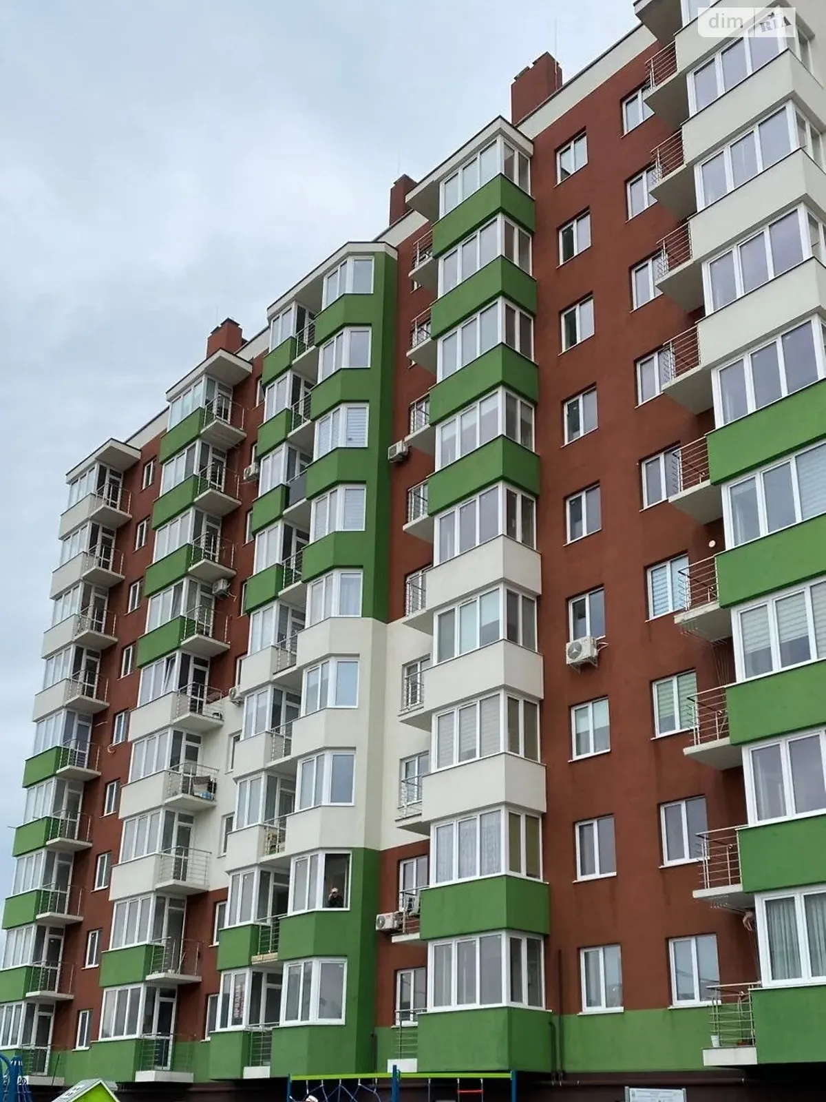 Продается 1-комнатная квартира 41.8 кв. м в Ровно, ул. Елены Телиги