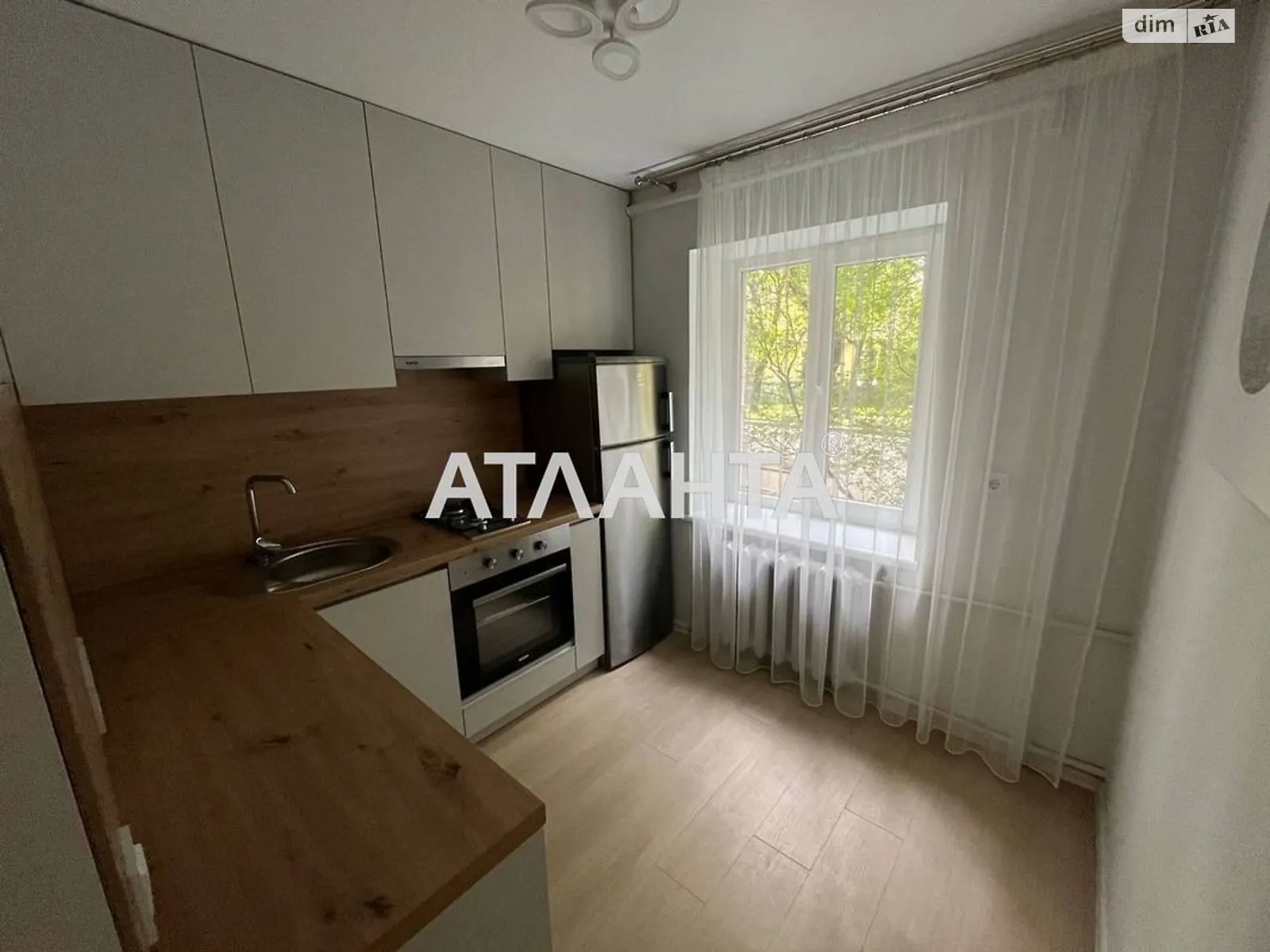 Продается 2-комнатная квартира 40.4 кв. м в Львове, ул. Студенческая - фото 1