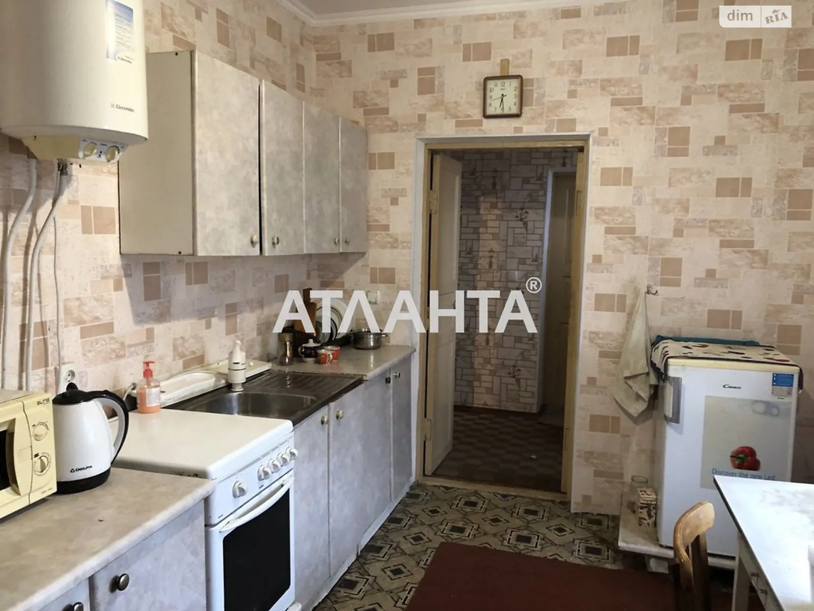 Продается дом на 2 этажа 147 кв. м с гаражом, цена: 25000 $ - фото 1