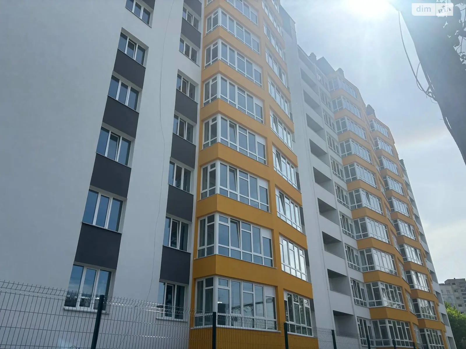 Продается 2-комнатная квартира 80 кв. м в Хмельницком, цена: 54000 $ - фото 1