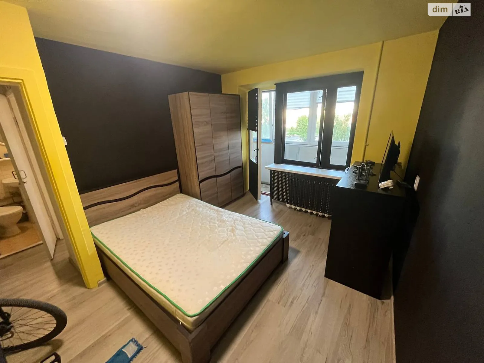 Продается 1-комнатная квартира 23 кв. м в Ивано-Франковске