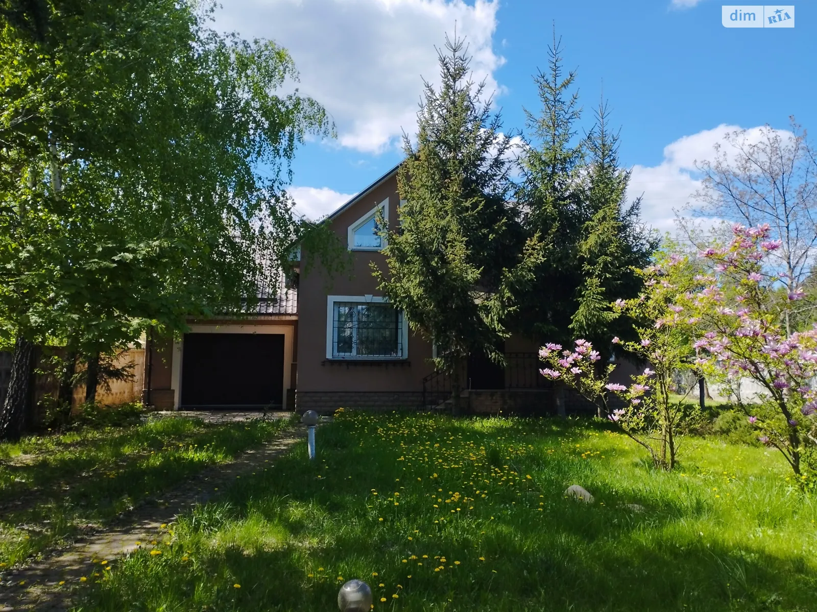 Продается дом на 2 этажа 199 кв. м с мансардой, цена: 299000 $ - фото 1