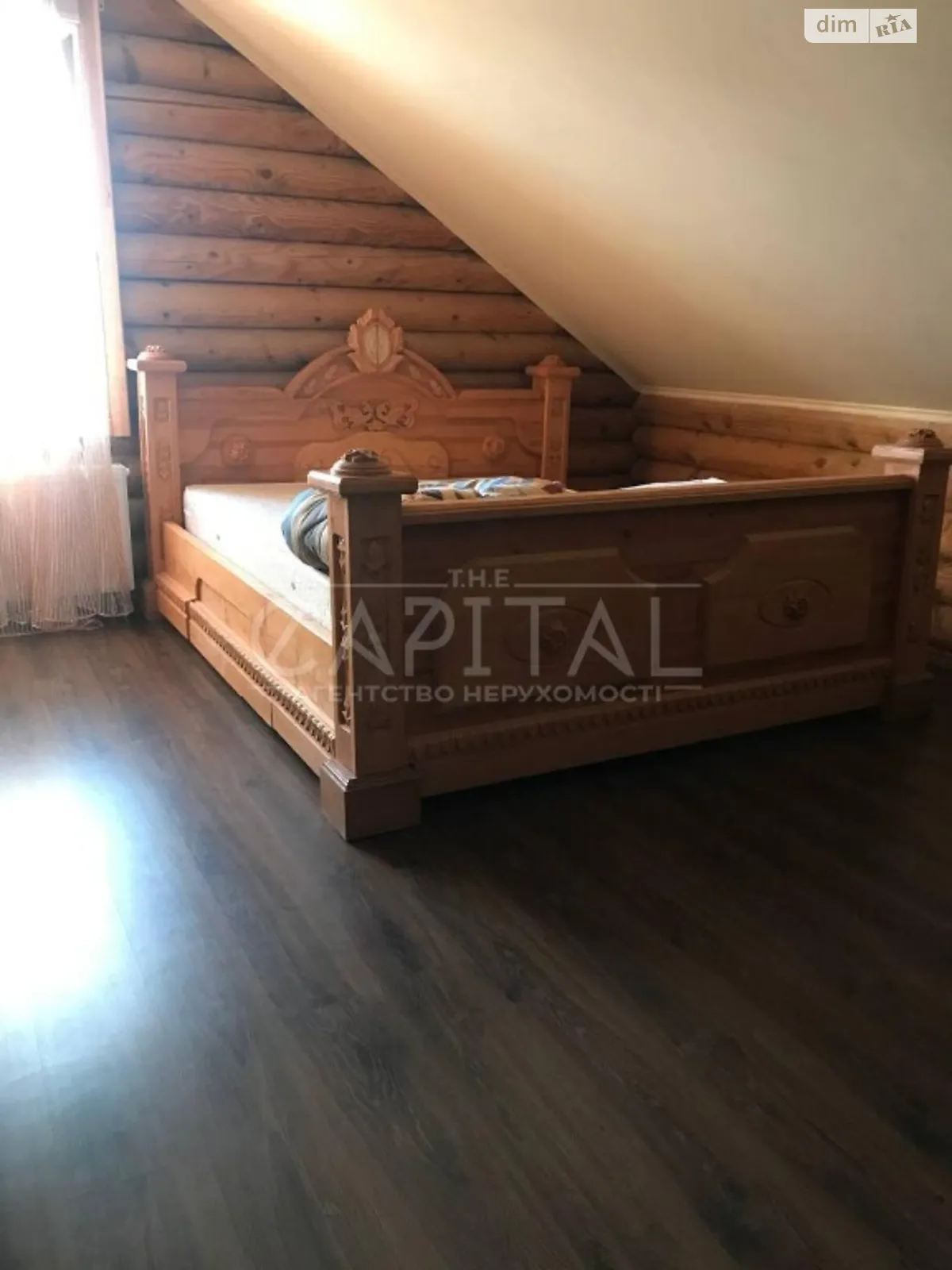 Сдается в аренду дом на 2 этажа 180 кв. м с гаражом, цена: 1300 $