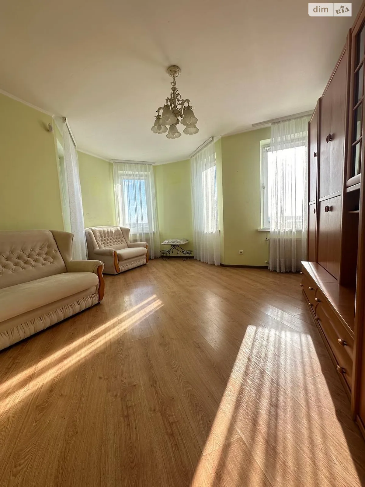 Продается 1-комнатная квартира 39 кв. м в Львове, ул. Вернадского Академика, 8