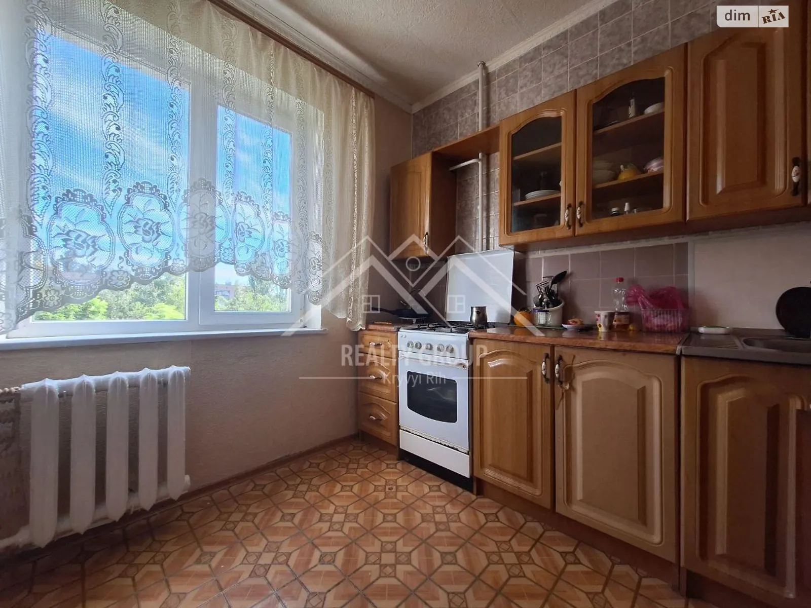 Продается 1-комнатная квартира 36 кв. м в Кривом Роге, цена: 10900 $ - фото 1