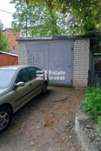 Сниму гараж в Харькове долгосрочно