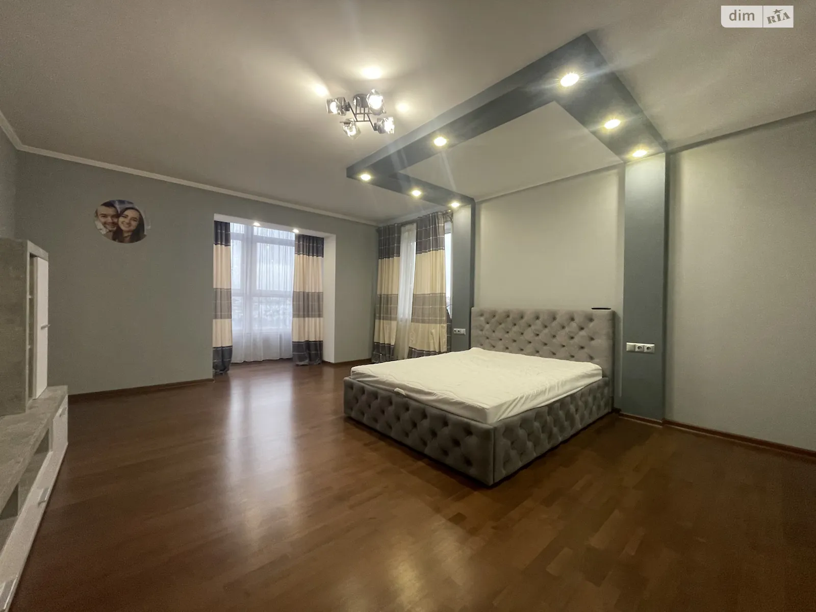 Сдается в аренду 1-комнатная квартира 58 кв. м в Ивано-Франковске, цена: 13500 грн