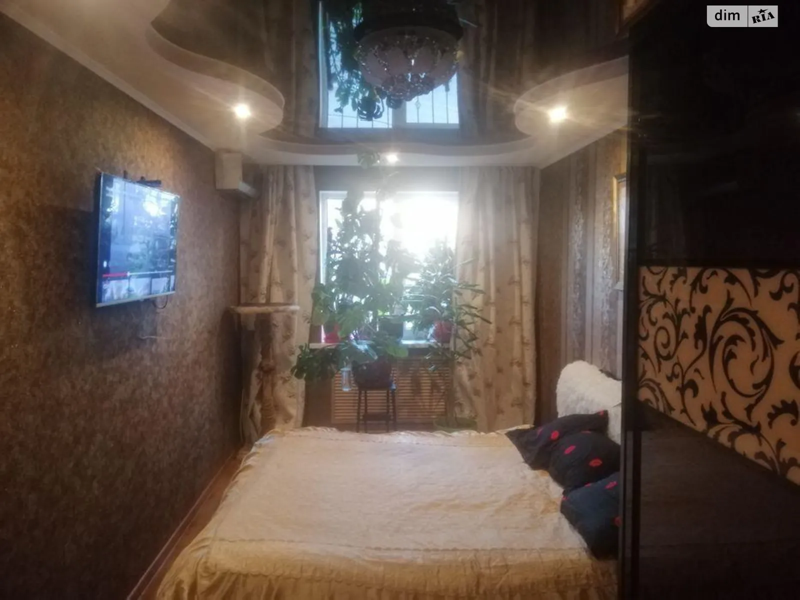 Продается 3-комнатная квартира 65 кв. м в Харькове, цена: 50000 $