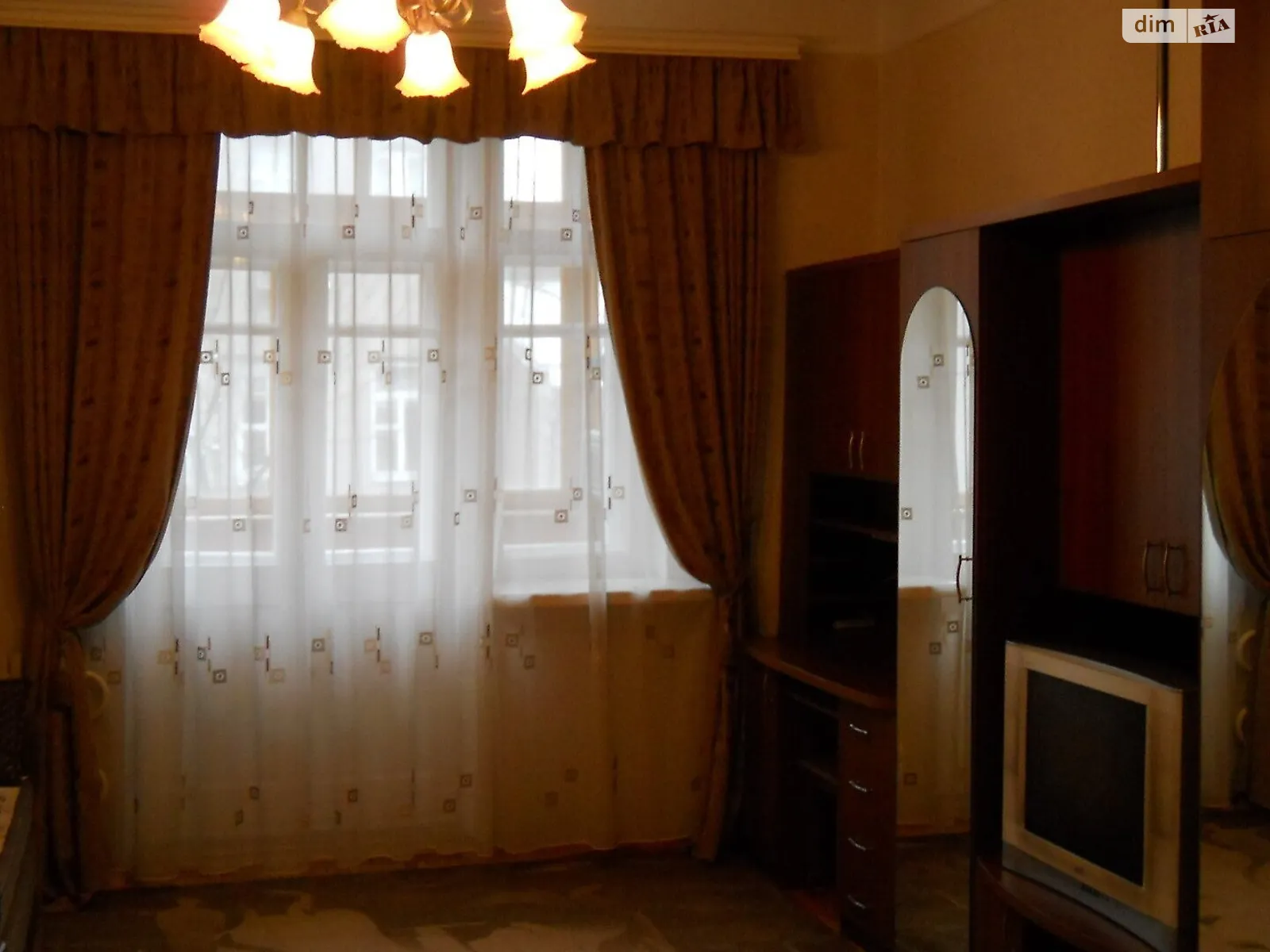 Продается 1-комнатная квартира 41 кв. м в Харькове, ул. Григория Сковороды(Пушкинская), 50