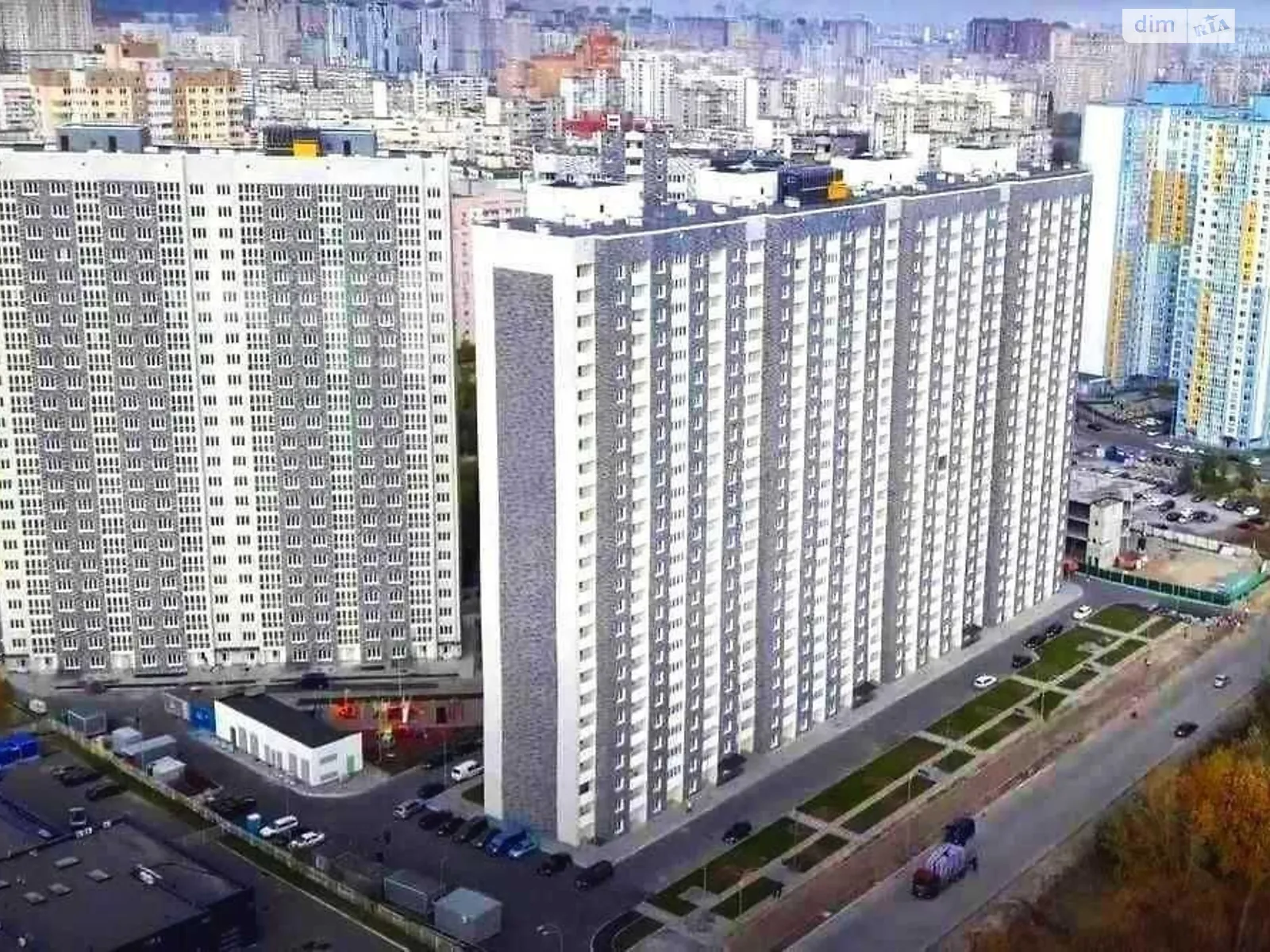 Продается 1-комнатная квартира 48 кв. м в Киеве, ул. Ревуцкого, 54А - фото 1