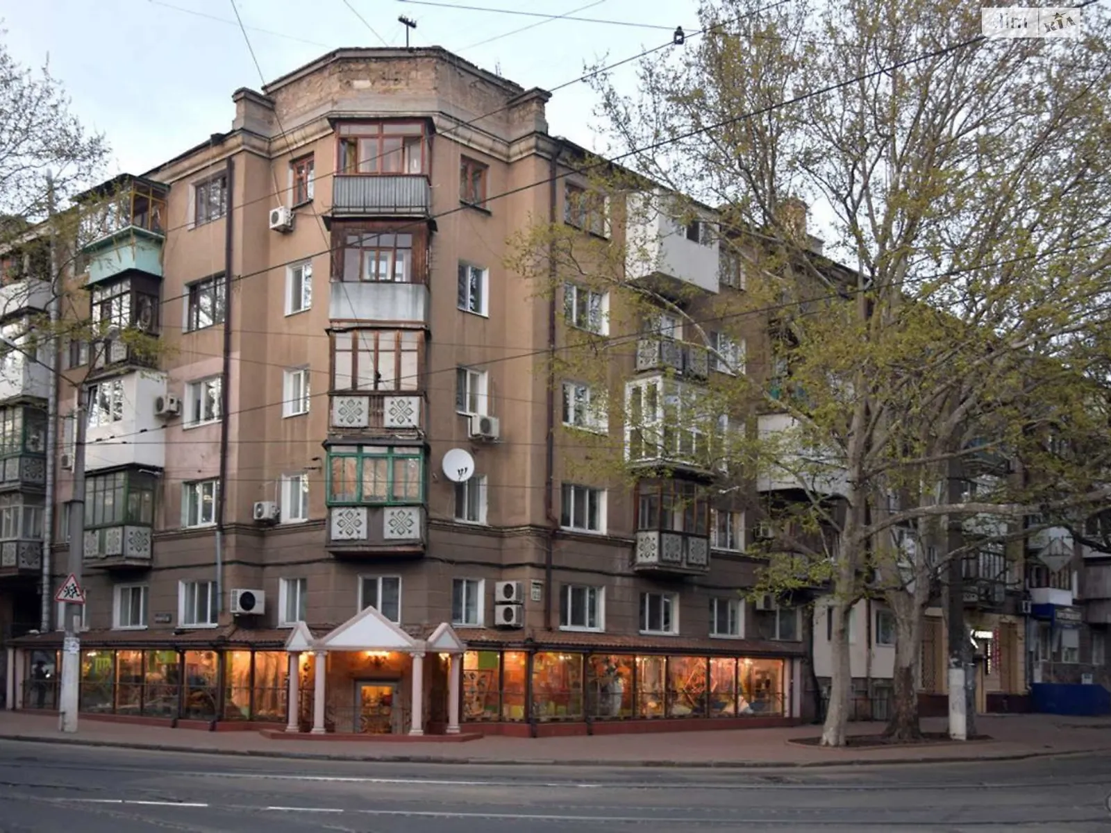 Продається 2-кімнатна квартира 53 кв. м у Одесі, вул. Пантелеймонівська