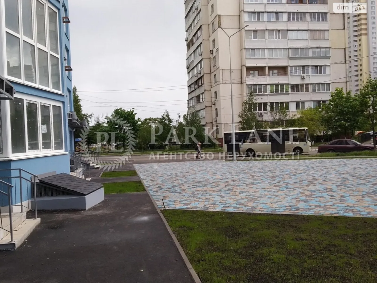 Продается 3-комнатная квартира 85 кв. м в Киеве, ул. Вишняковская, 4 - фото 1