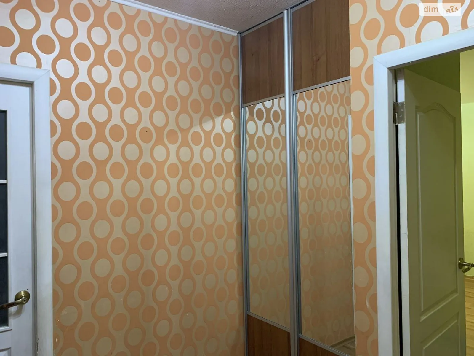 Продается 2-комнатная квартира 45 кв. м в Харькове, ул. Александра Зубарева