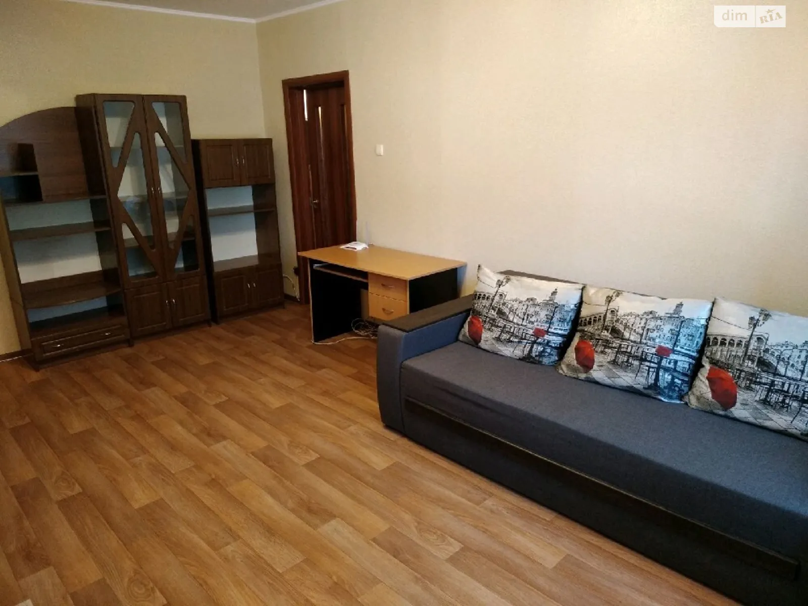 Продается 1-комнатная квартира 37 кв. м в Киеве, ул. Академика Киприанова, 6А