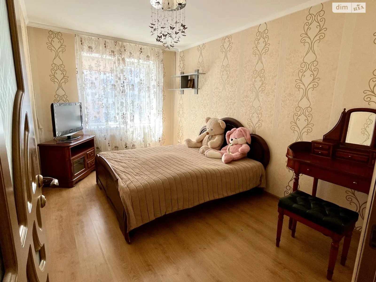 Сдается в аренду 2-комнатная квартира 65 кв. м в Одессе, мас. Радужный, 3 - фото 1