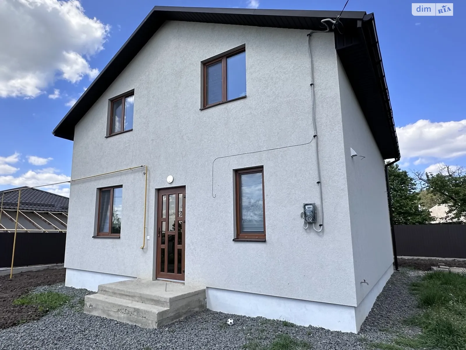 Продается дом на 2 этажа 115 кв. м с камином, цена: 72000 $ - фото 1