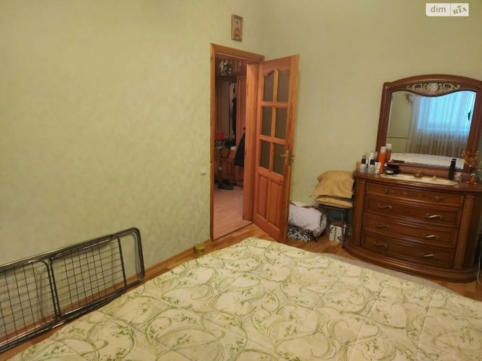 Продается 2-комнатная квартира 57 кв. м в Днепре, ул. Илларионовская