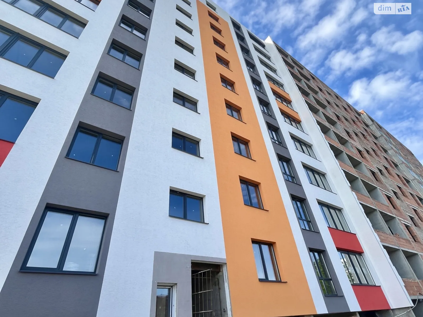 Продается 2-комнатная квартира 69 кв. м в Никитинцах, ул. Украинских Декабристов, 45