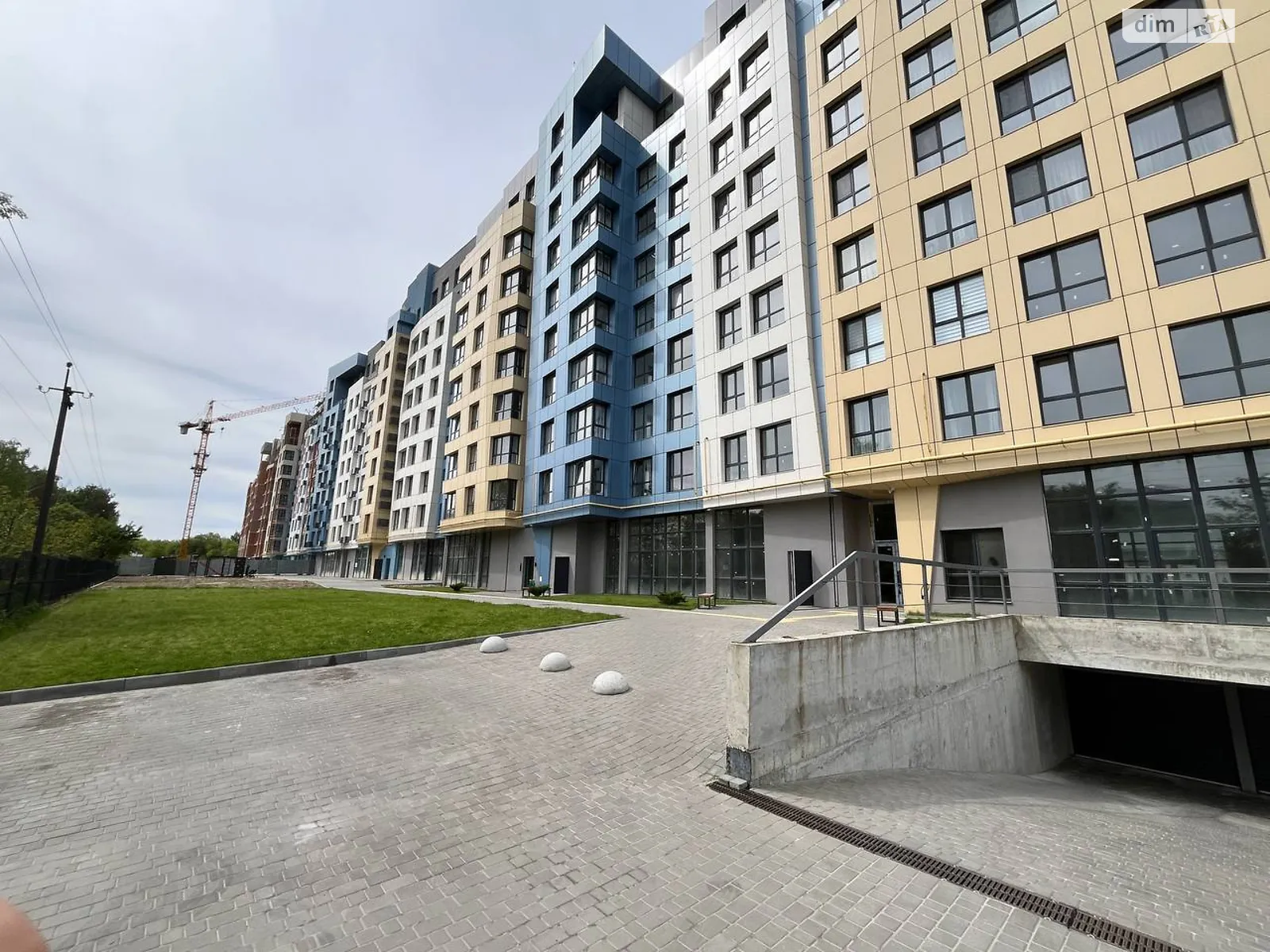 Продается 2-комнатная квартира 90 кв. м в Львове, ул. Стрыйская, 121