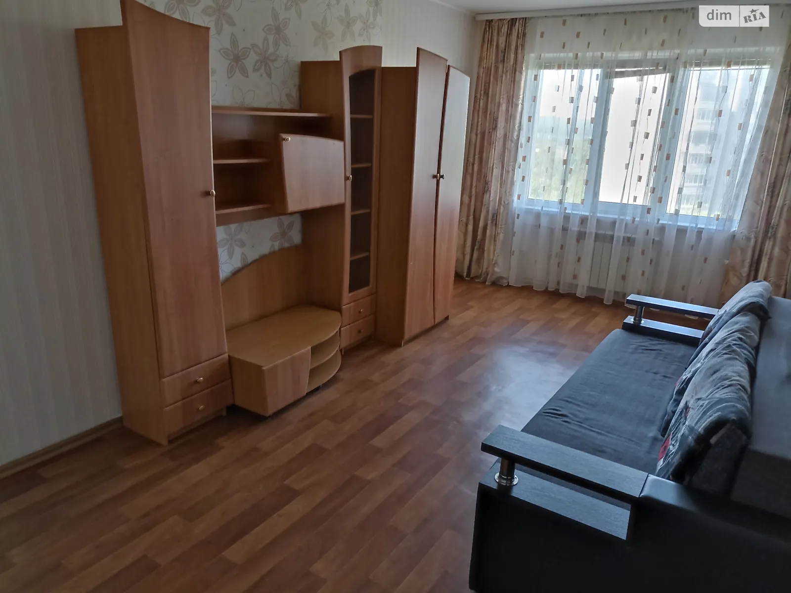 Продается 3-комнатная квартира 67.4 кв. м в Харькове, ул. Энвера Ахсарова, 1Б