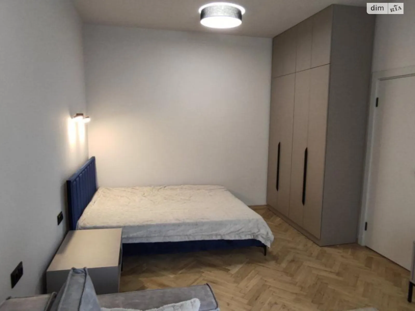 Сдается в аренду 1-комнатная квартира 39 кв. м в Львове, просп. Шевченко