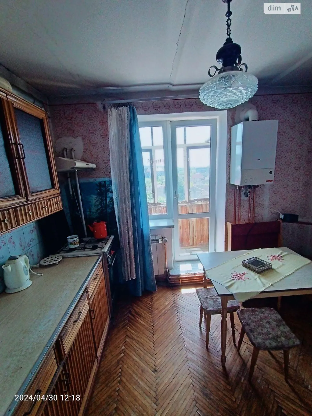 Продается 3-комнатная квартира 68 кв. м в Ужгороде, ул. 15-го батальона(Маресьева), 45