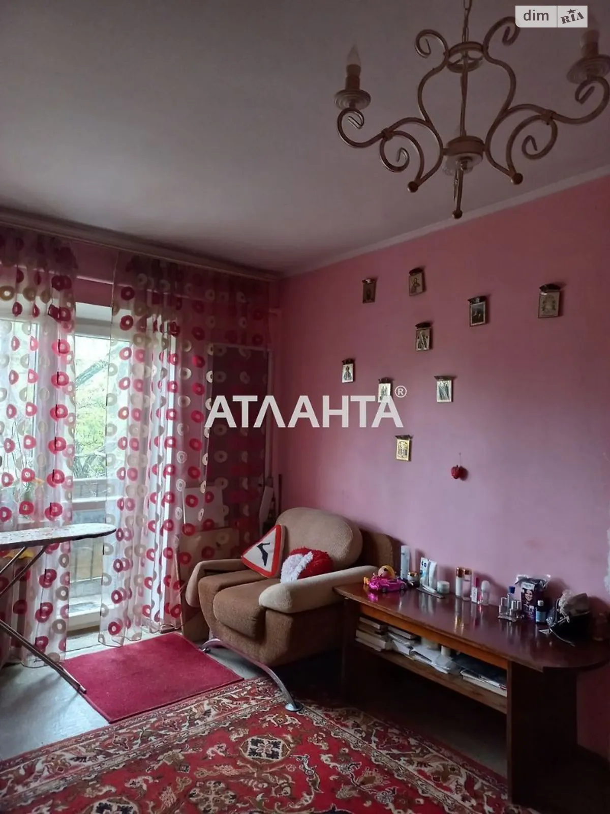 Продается 2-комнатная квартира 42 кв. м в Одессе, ул. Сибирская