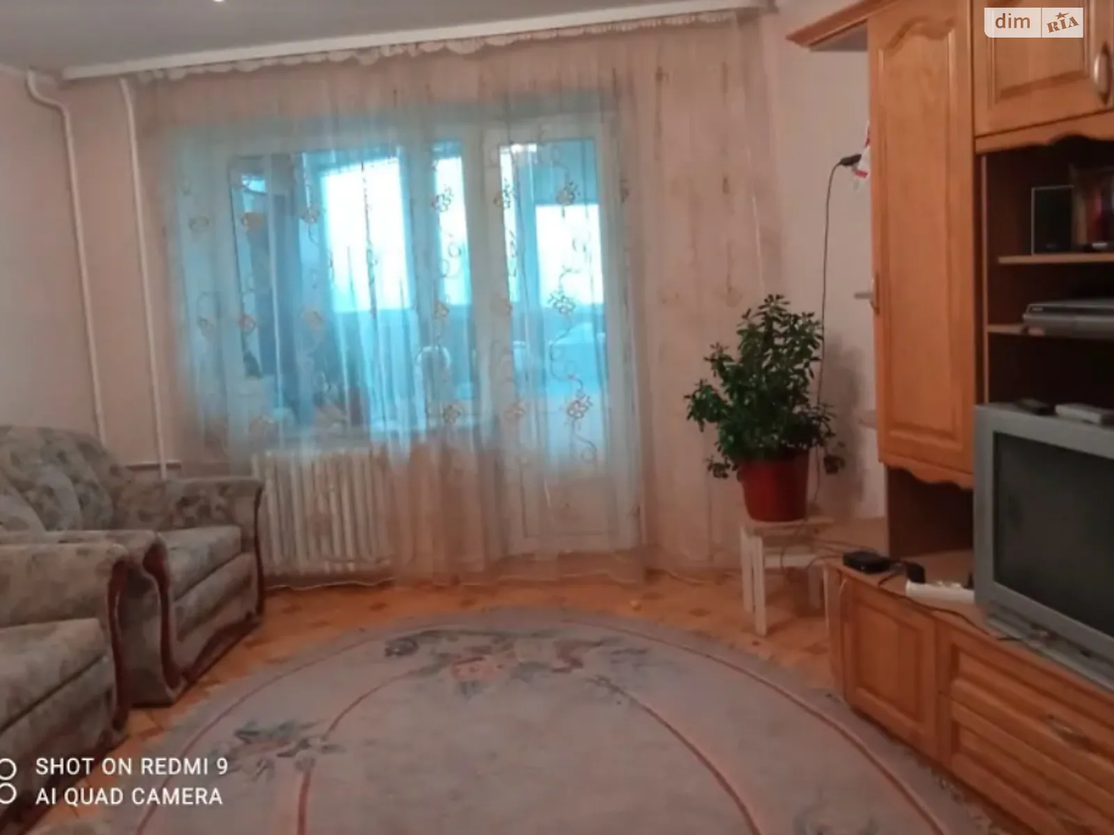 Продается 3-комнатная квартира 73.6 кв. м в Ровно