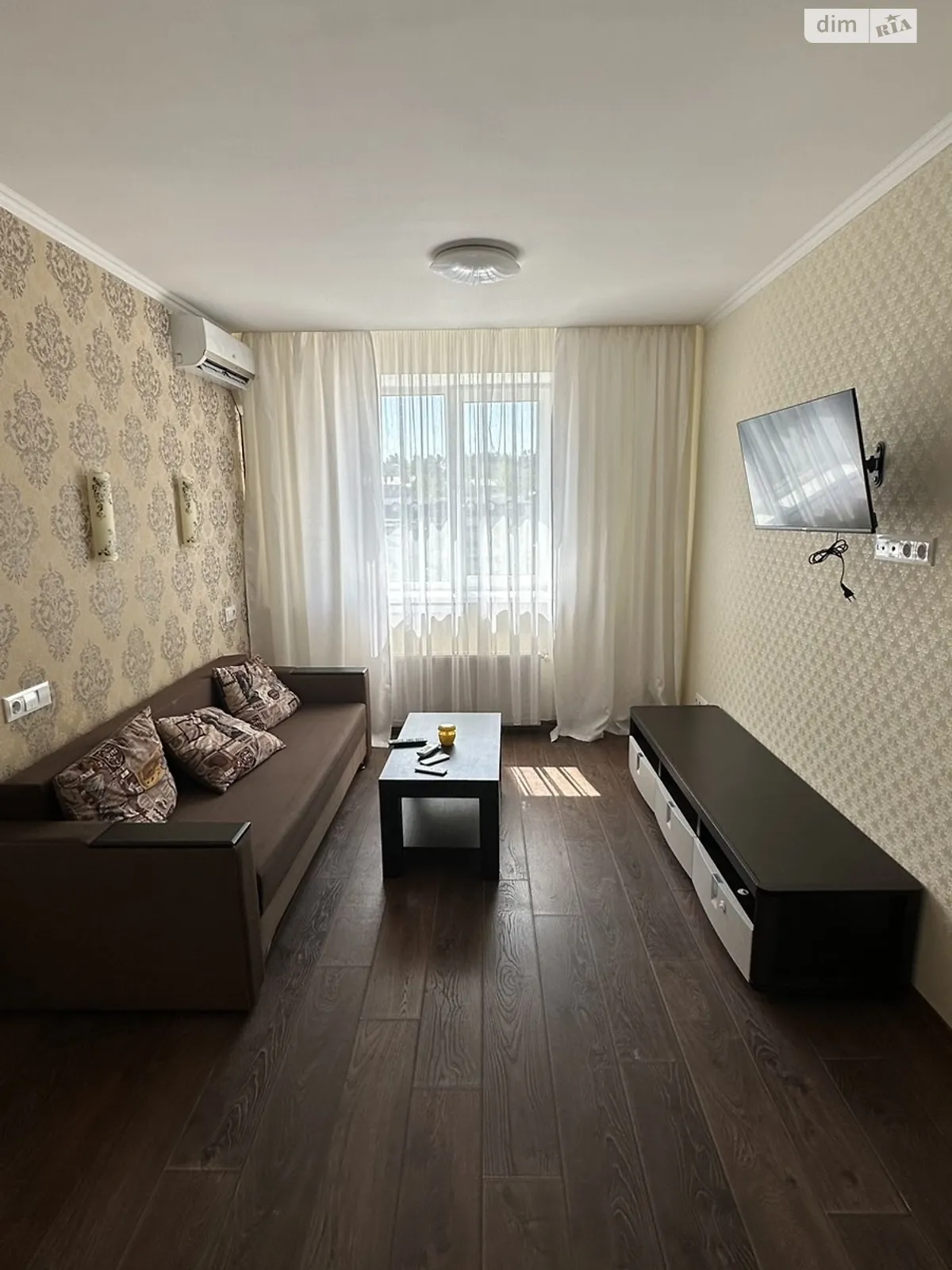 Продается 1-комнатная квартира 38 кв. м в Ирпене, ул. Мечникова