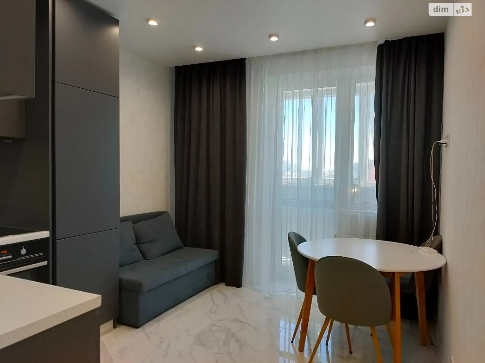 Продается 1-комнатная квартира 43 кв. м в Харькове, цена: 40000 $