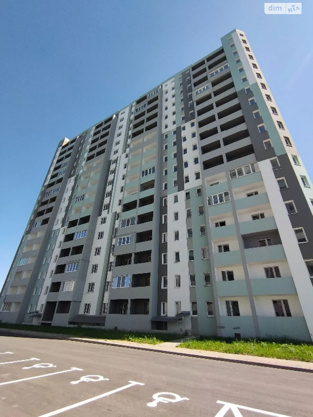 Продается 2-комнатная квартира 53 кв. м в Харькове, цена: 43000 $