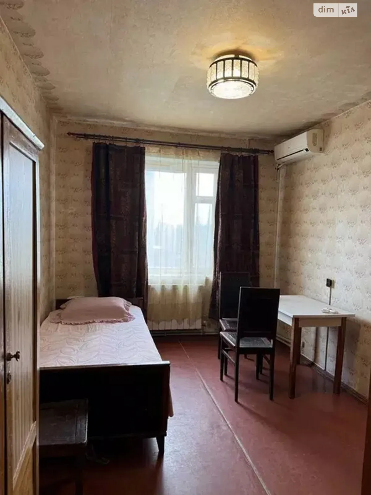 Продається 2-кімнатна квартира 49 кв. м у Кам'янському, цена: 23000 $