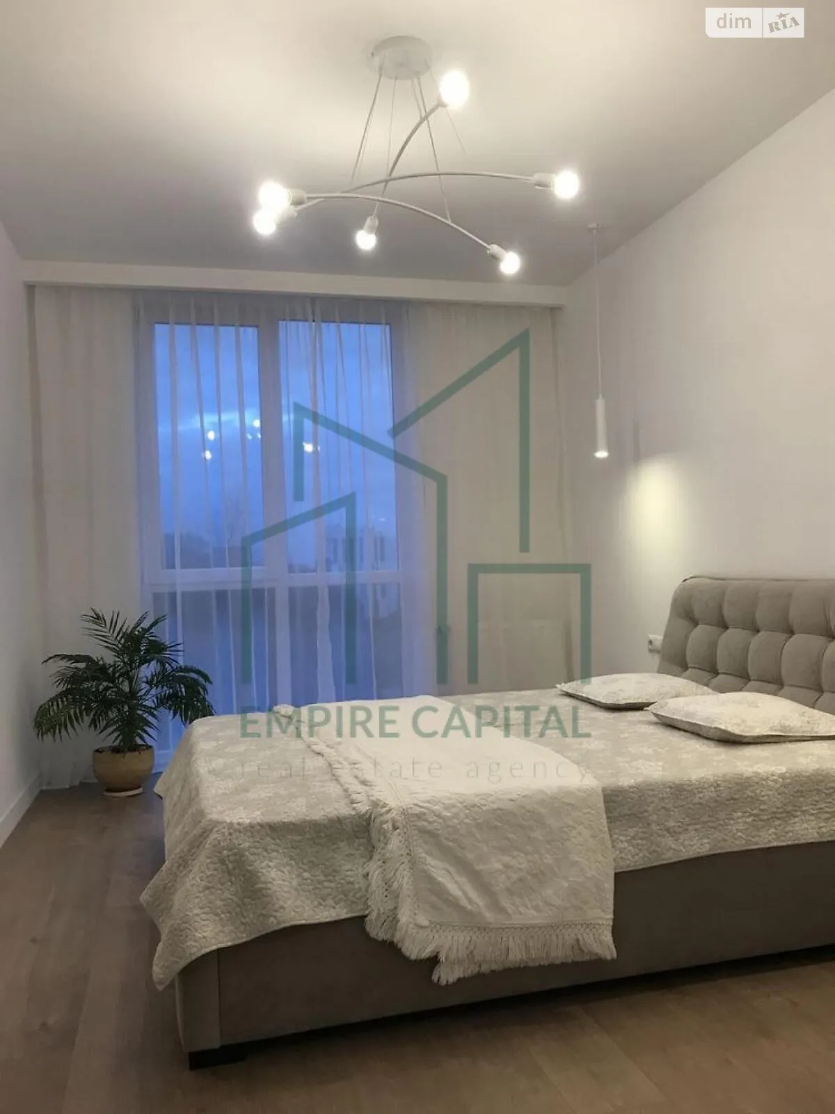 Продается 1-комнатная квартира 45 кв. м в Львове, цена: 105000 $