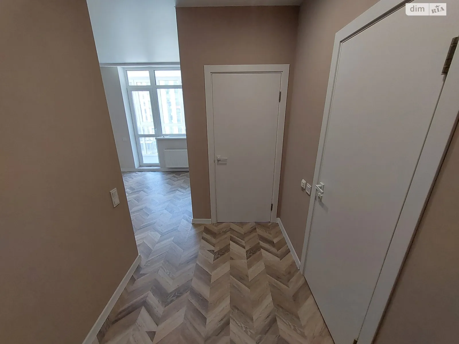 Продается 1-комнатная квартира 41 кв. м в Киеве - фото 4