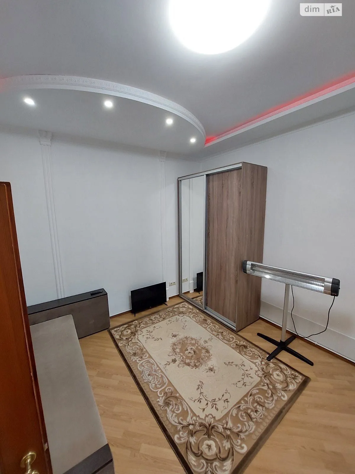 Сдается в аренду 1-комнатная квартира 35 кв. м в Львове, ул. Кривоноса Максима, 14 - фото 1