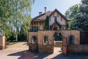 Сниму частный дом в Василькове долгосрочно