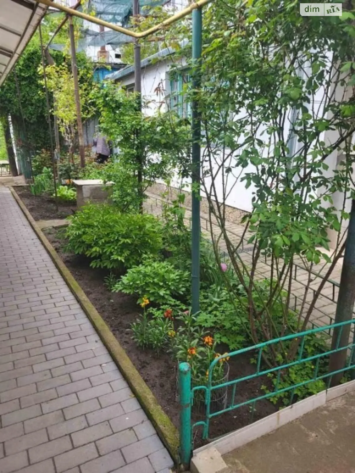 Продается одноэтажный дом 80 кв. м с садом, цена: 38000 $