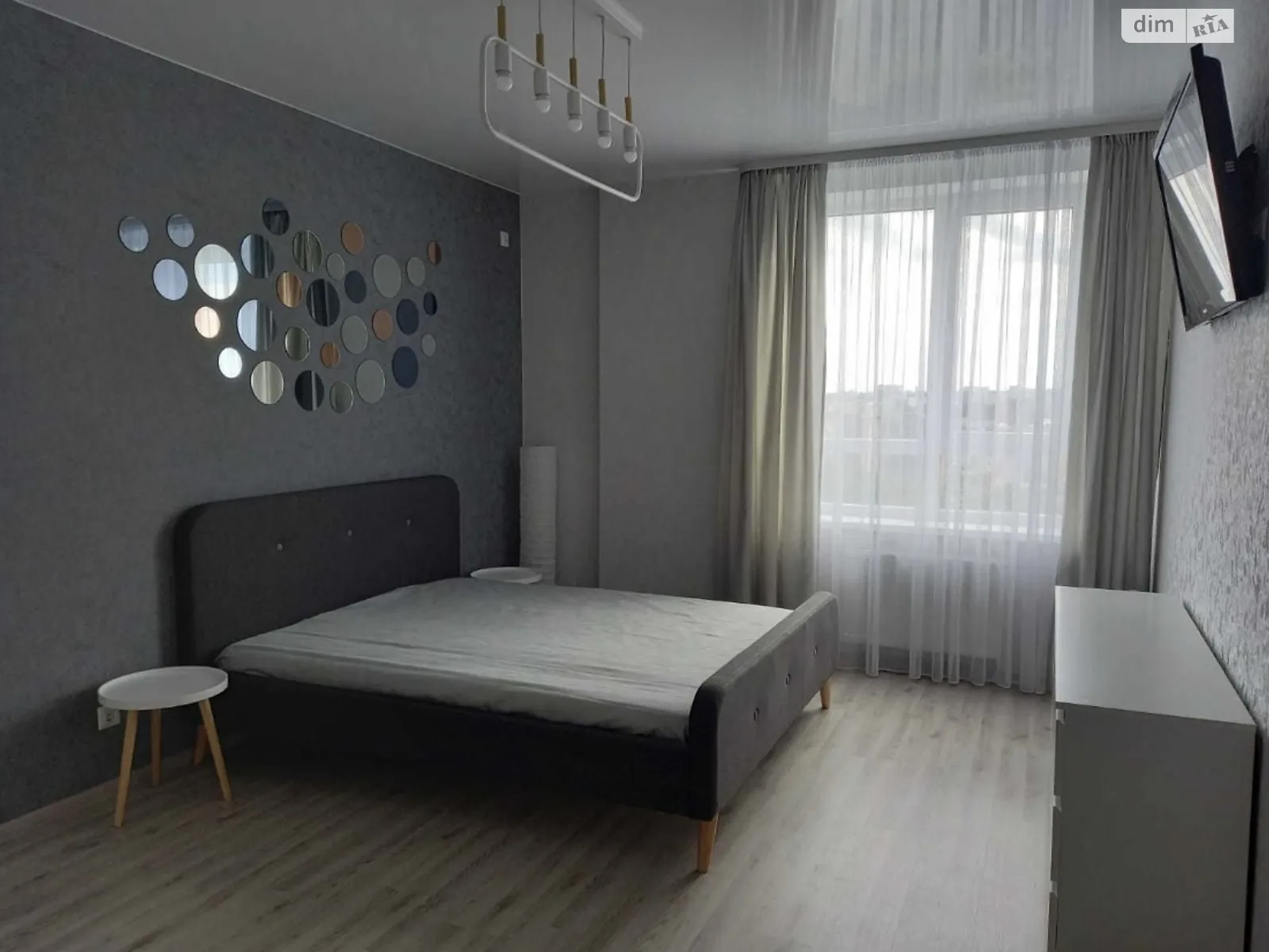Сдается в аренду 2-комнатная квартира 64 кв. м в Хмельницком, ул. Свободы, 20 - фото 1