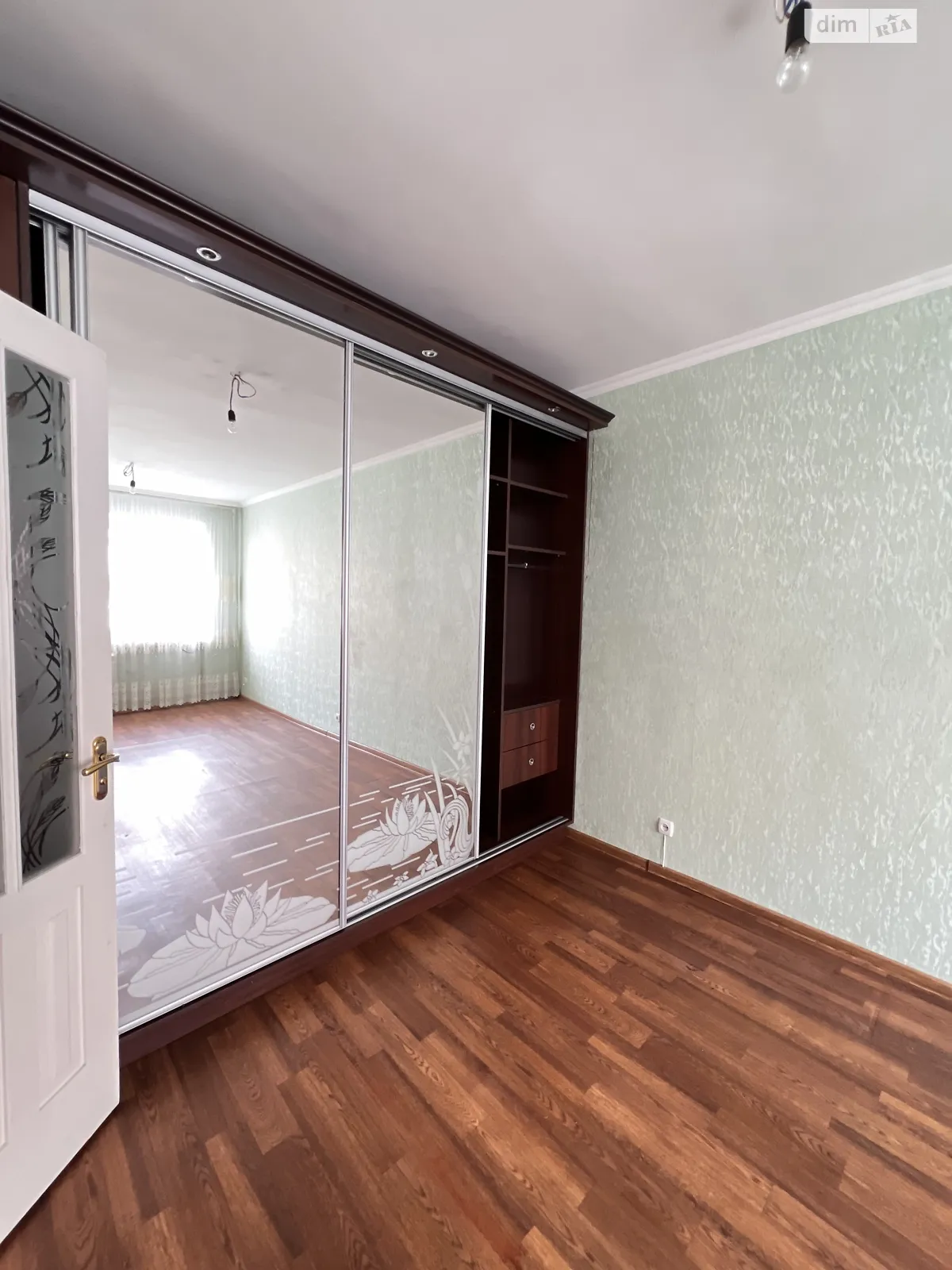 Продается 1-комнатная квартира 36 кв. м в Хмельницком, ул. Деповская, 4 - фото 1