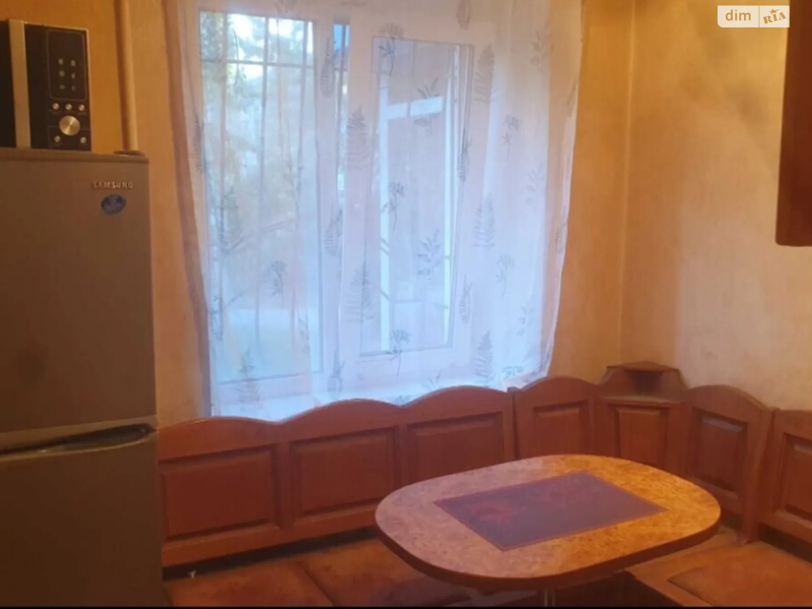 Сдается в аренду 2-комнатная квартира 50 кв. м в Днепре, ул. Краснопольская