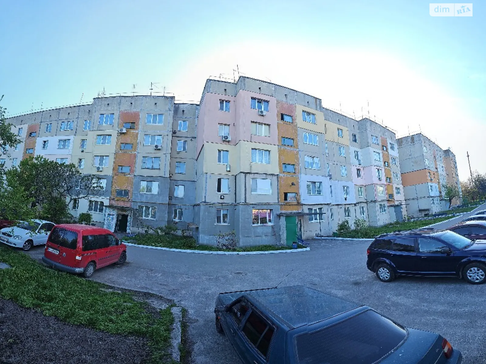 Продается 3-комнатная квартира 63.8 кв. м в Яготине, цена: 43000 $